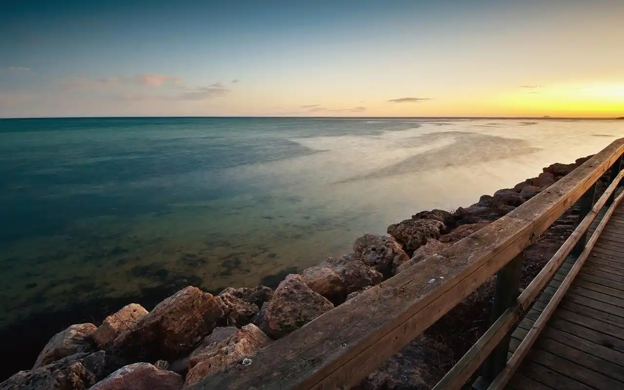 夏日唯美海边风景桌面壁纸