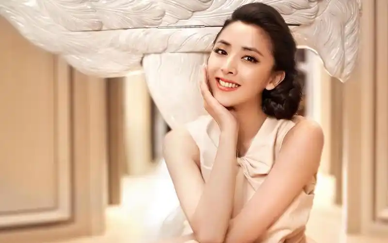 高清桌面壁纸图片下载高清大图预览1920x1200_大陆明星下载_美桌网