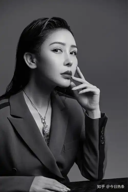 不了解贺冬冬谁介绍下