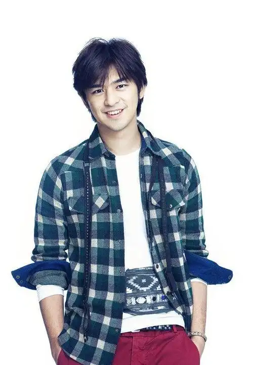 陈柏霖澄清与宋智孝绯闻会联络的好朋友