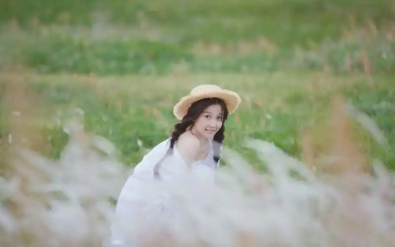 虞书欣甜美阳光高清桌面壁纸