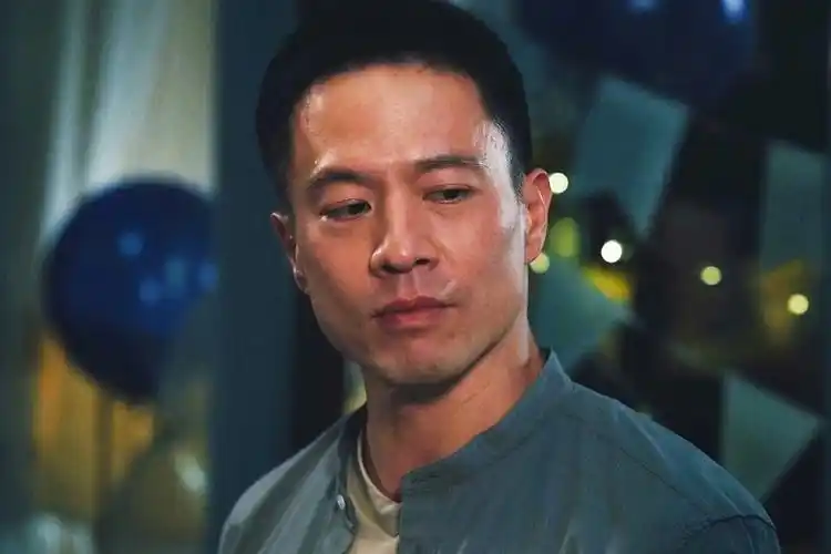 全国的香港动作明星,纷纷选择涉足"网大市场",而安志杰便是其中一员