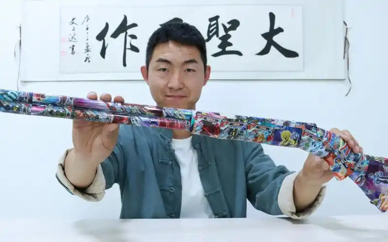 大圣用奥特曼卡牌做s686,双枪管威力十足,你喜欢吗?