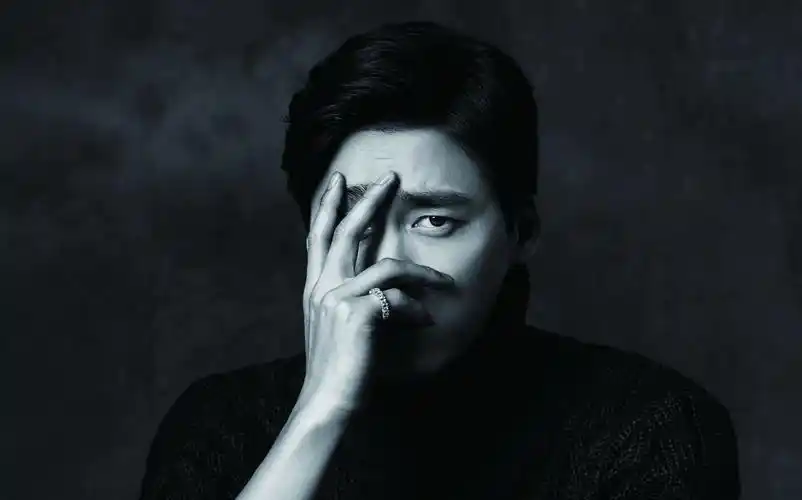 李易峰【 it`s consuming me】色气向杂志混剪 完整版