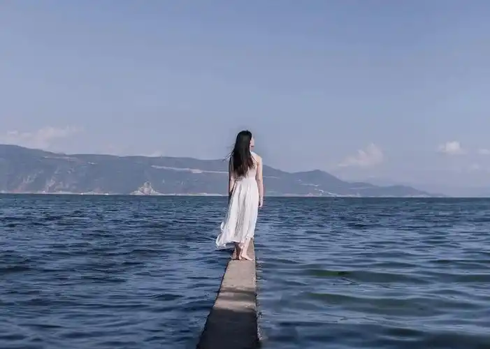 背影,一道靓丽的风景