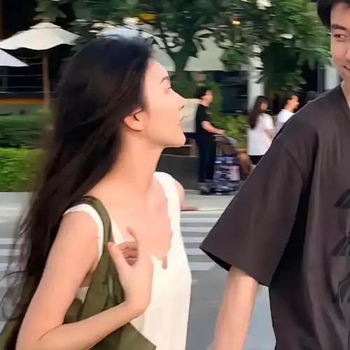 好喜欢这组363436373039真人甜甜情侣头像