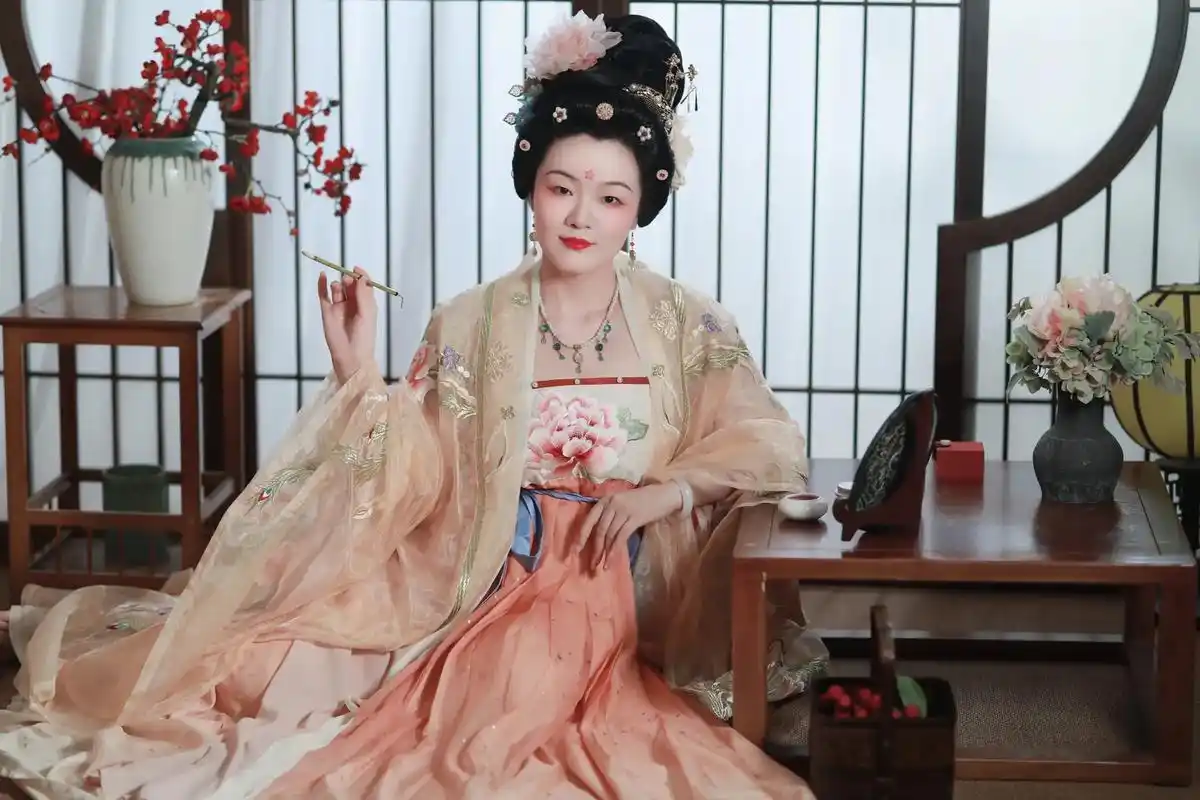 杨贵妃 #杨玉环 #古风汉服美如画 #最美杨贵妃 #杨贵妃 - 抖音