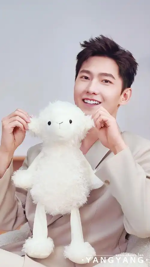 每周不一young#99#杨洋我的人间烟火#〔2023/壁纸 第204期〕我将最