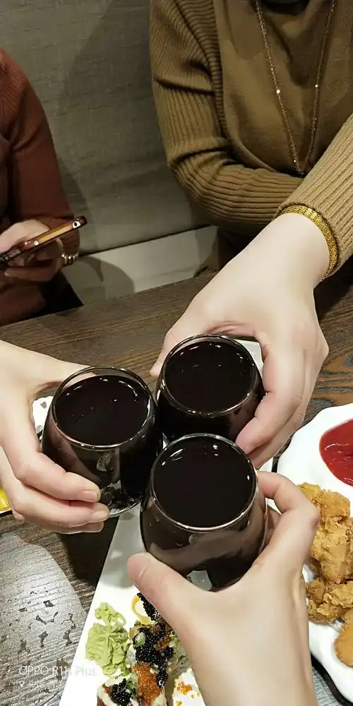 闺蜜生日聚会