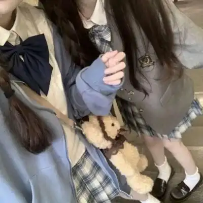 闺蜜头像不带头的那种