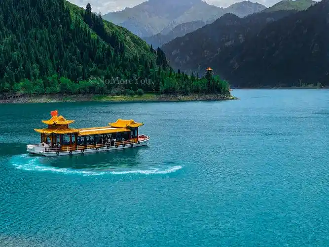 手机摄影新疆天山天池风景区可以联系我要无水印版哦