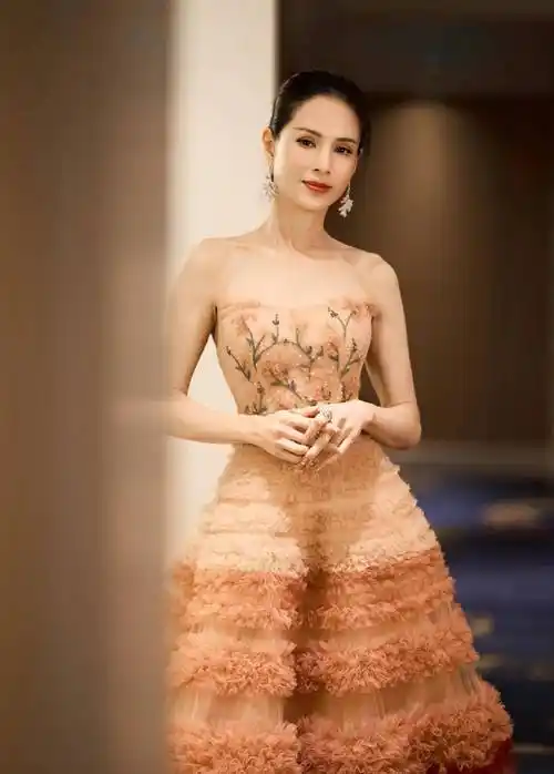 原创娱乐圈10位干净的明星出道多年零绯闻最后一位是公认的男神