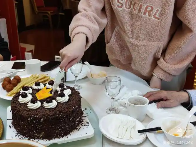 阳春三月生日聚会游