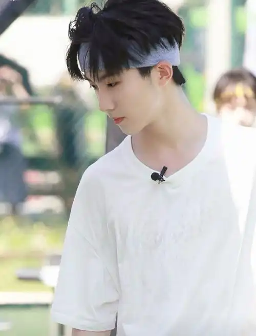 马嘉祺发带造型