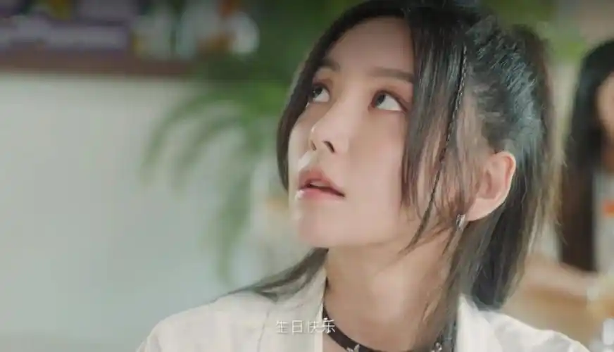 动力火车有眼光,选了于文文做代言,上市!