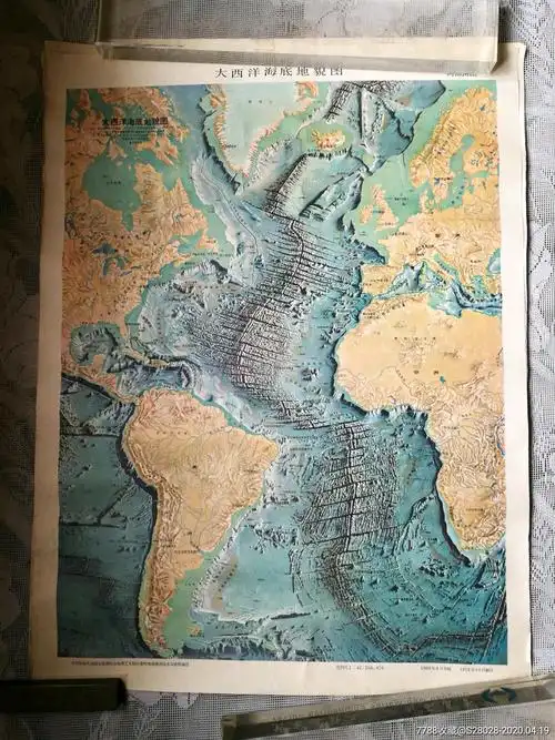 太平洋海底地貌图