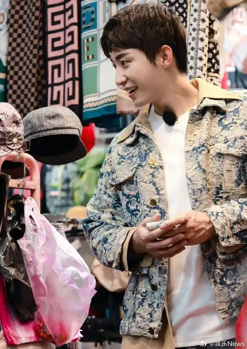 黄景瑜顺毛##黄景瑜男大味