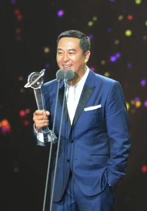 张嘉译功成身退,网友:好剧永远值得回味_因为_原因_小伙伴