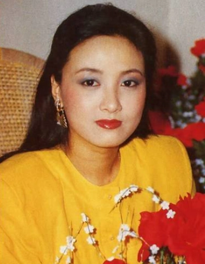 邓婕年轻的时候究竟有多美?这几张图告诉你