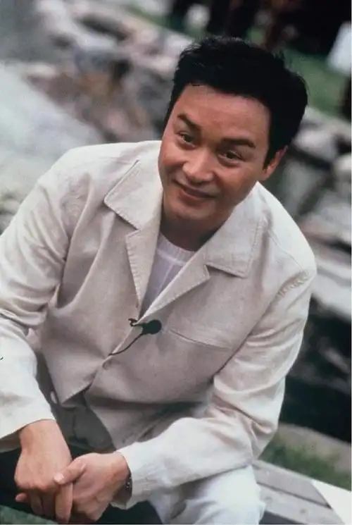 张国荣有哪些适合洗出来的照片? - 知乎