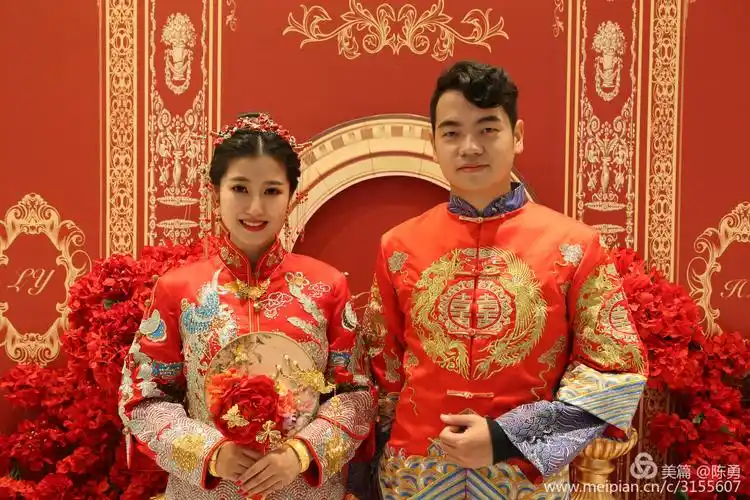 冰聪儿的婚礼现场照片集锦 作者/陈勇