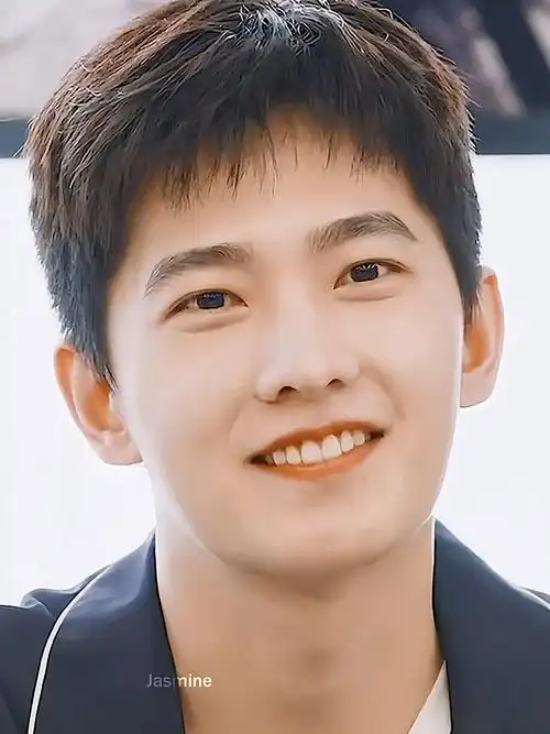 不化妆也可以很好看我太爱他的素颜了杨洋
