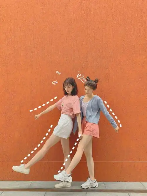 好看的闺蜜图片双人拍照姿势动作(闺蜜拍照摆pose大全)