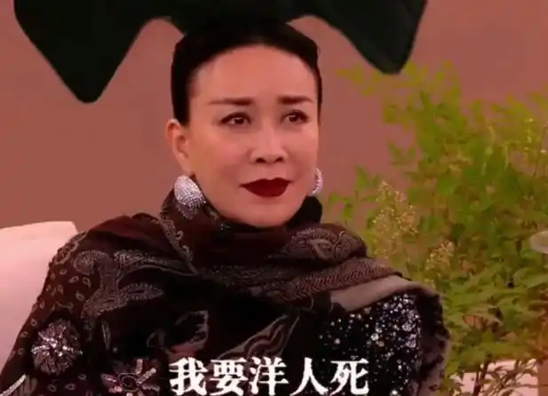 这表情包彻底火了!因为啥?因为"叶赫那拉大战八国联军"上热搜了!