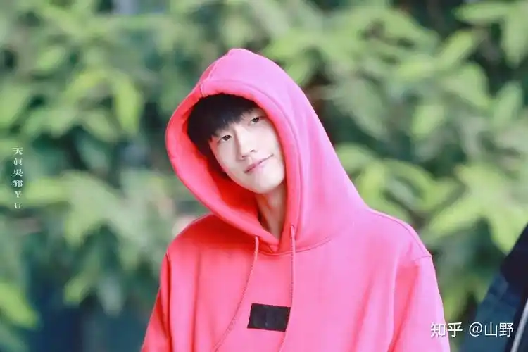 怎么评价创造营ak刘彰