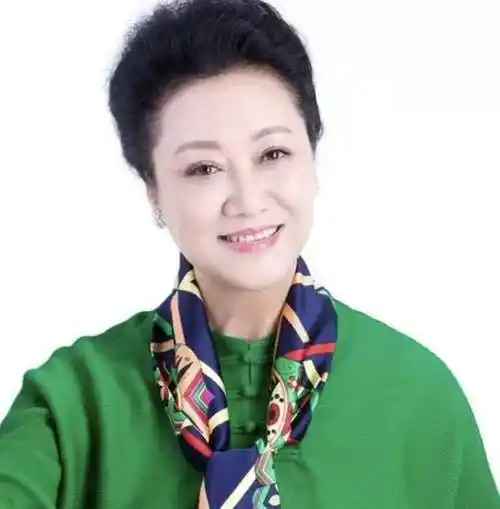 王丽云太朴素,穿59元连衣裙录节目,降价9元后又买一件|车晓|演员