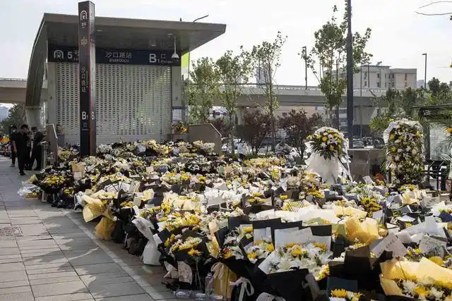 郑州地铁5号线遇难名单中为什么女人外地人年轻人居多