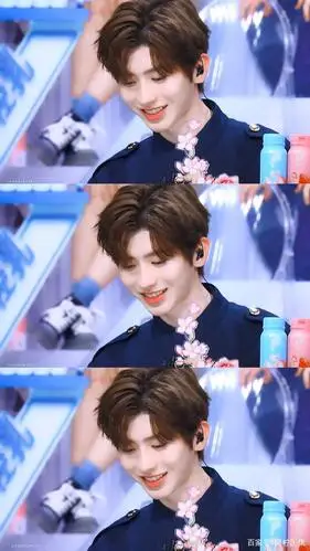 《青春有你2》蔡徐坤,你身上仿佛有光,与光同尘,如光芒般温暖