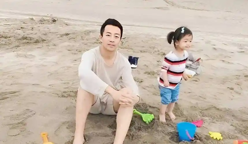 娱乐点评肖战王一博王诗龄吴磊张碧晨汪小菲周冬雨