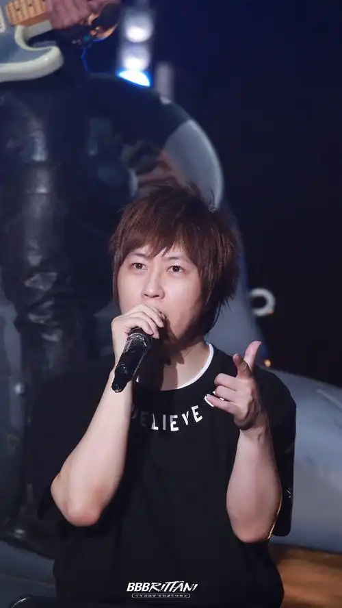 amber的相册-本命陈信宏