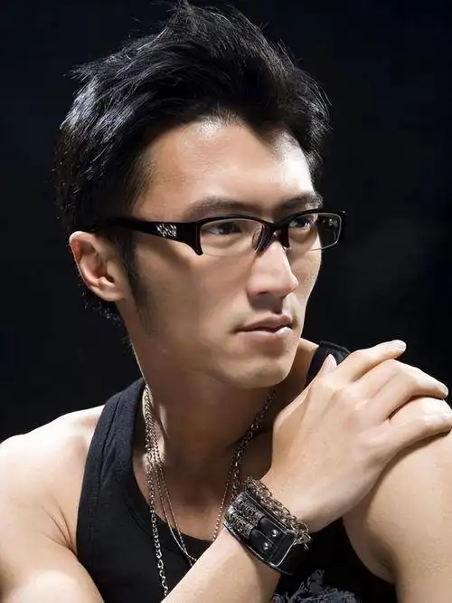 最帅的男明星排行榜前十名最帅的男明星排行榜前十名名字