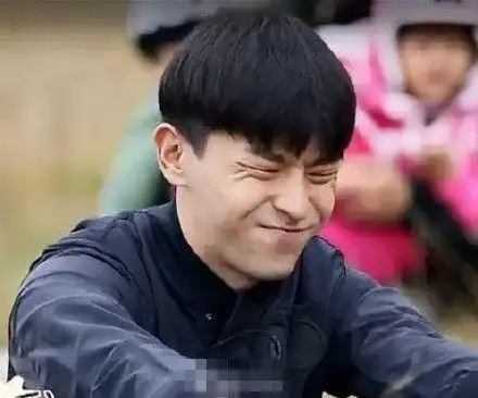 区别对待?为啥邓超刘烨的封面那么睿智而邓伦盛一伦那么丑?