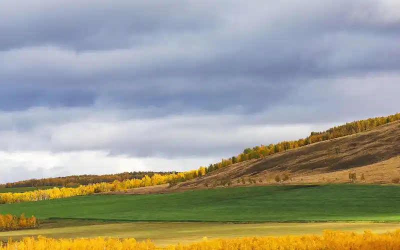 风光图>相关标签秋天的唯美意境风光图上一图集:厦门秋日美景下一图集