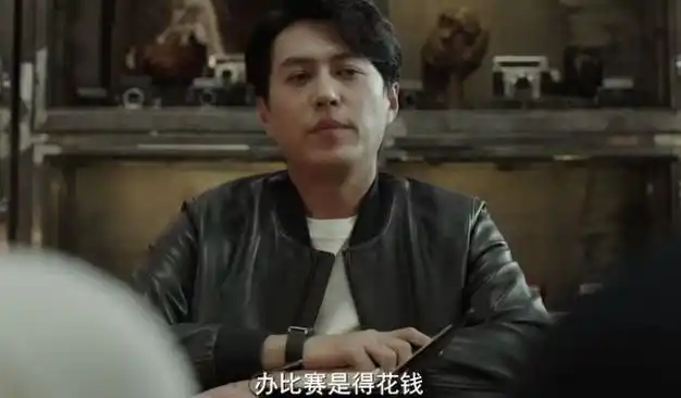 一人毁掉整部剧靳东新剧里的硅胶脸演员看着让人难受