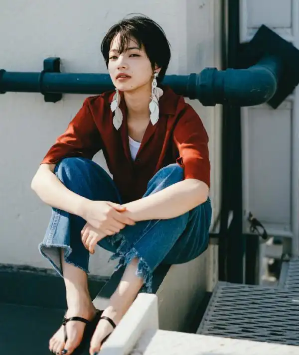 小松菜奈最新的个性短发图片精选小姐姐的颜好舒服好喜欢