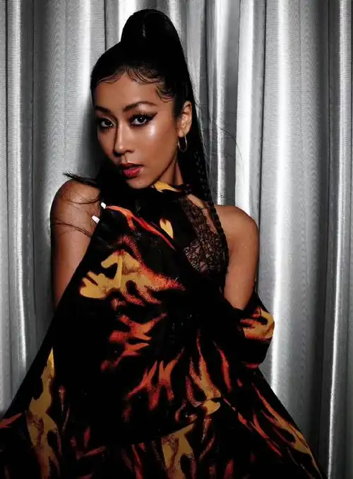 吉克隽逸黑化妆##吉克隽逸化了彩色的黑