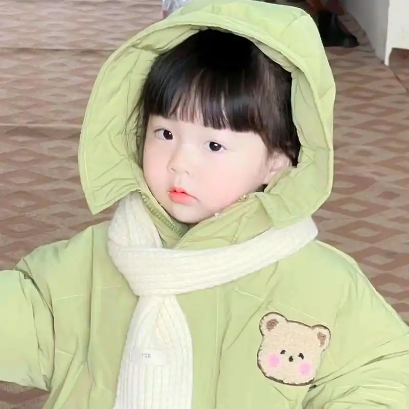 可爱精致娃娃小女孩儿微信情侣头像.