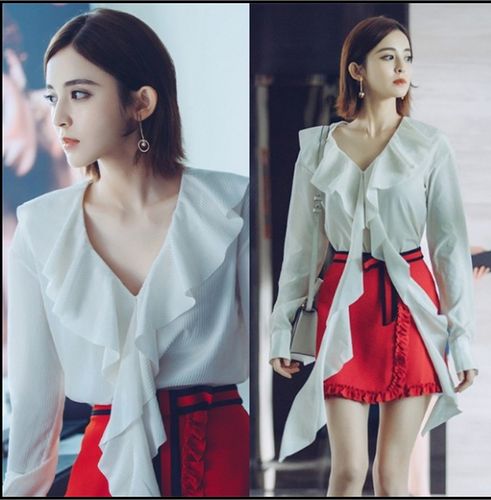 归还世界给你古力娜扎沈忆恩白色v领荷叶边上衣红色半身裙套装