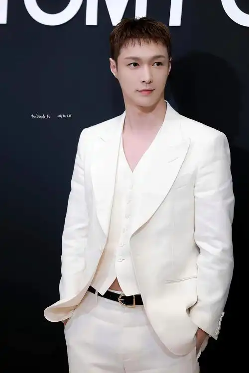 张艺兴tf北京国贸现场活动图来啦