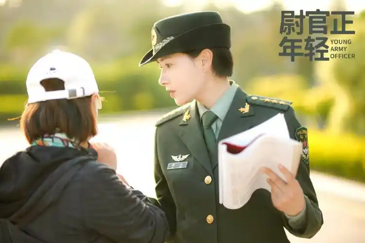 7,《蓝盔特战队》《蓝盔特战队》该剧是根据真实故事改编而来的,讲述