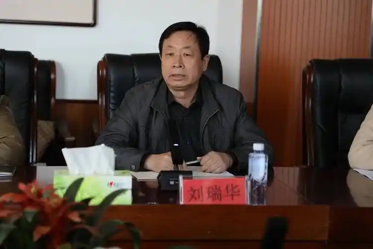 沧州市科技局科技合作与成果科科长刘瑞华.