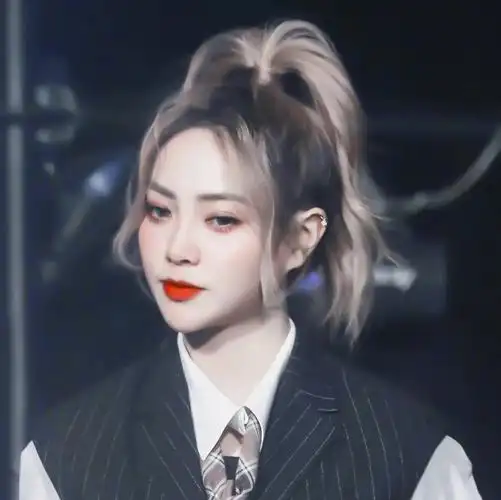 谢可寅优质头像