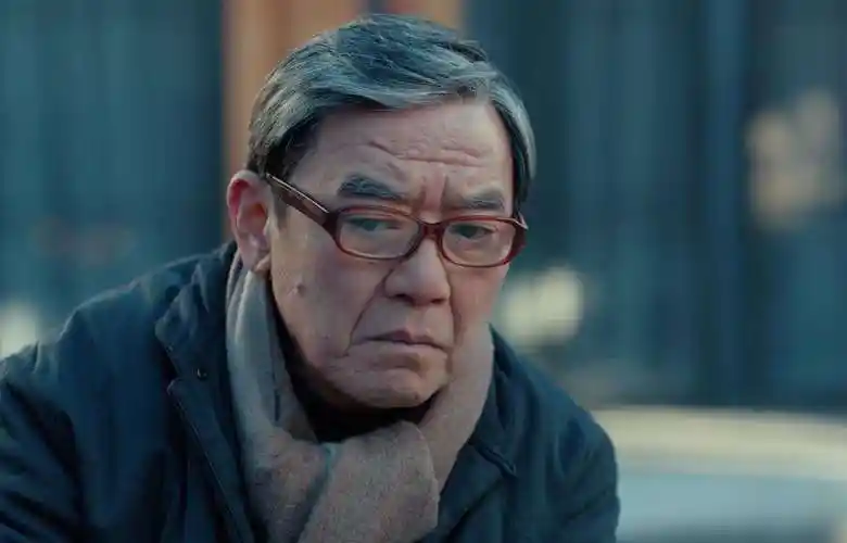 众所周知,李立群是出生于台湾省的演员,早年出演了不少表演工作坊的