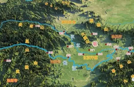 东有桐柏山,大别山,南有幕阜山,武陵山,西有巫山,大巴山,荆山,武当山