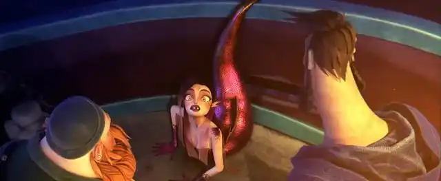 史上最惨美人鱼因为身体会发电被小伙抓回家做成了充电宝