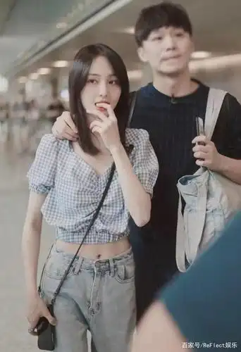 曝郑爽代孕产子?张恒晒出双胞胎合照,孩子出生证明曝光!